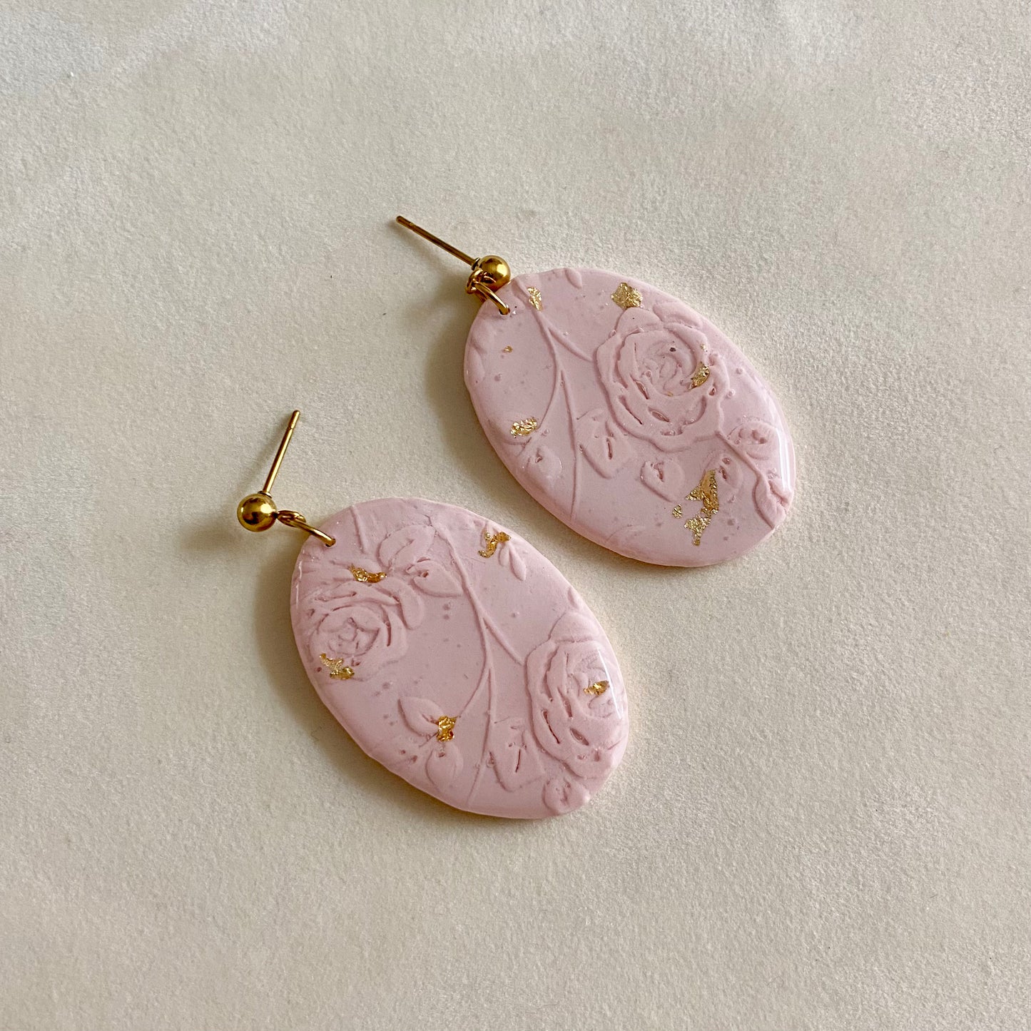Sweet roses earrings